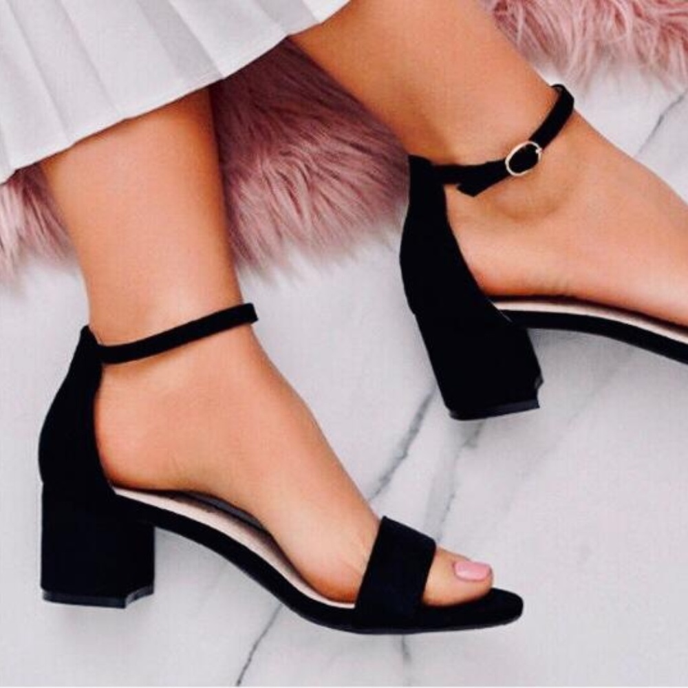 Black Block Heel